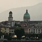 Ai Tetti * Intra
